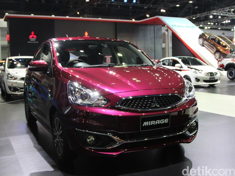 Mitsubishi Mirage Terbaru Mejeng di Bangkok