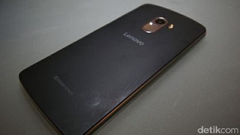 Di bagian kamera Vibe K4 Note dibekali kamera utama 13 MP dan kamera depan 5 MP. Foto: detikINET/Irna Prihandini