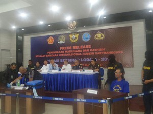 Sembunyikan Ganja dan Hashish Dalam Dubur, WN Prancis Ditangkap di Bandara Husein