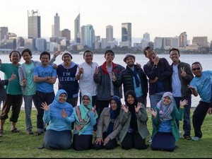 Mahasiswa Indonesia di Perth Salurkan Beasiswa ke Tanah Air