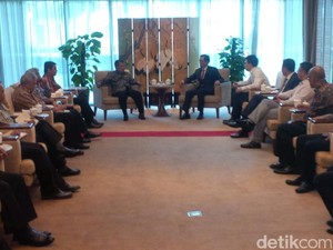 Wapres JK Temui Bos 3 Perusahaan China Bahas Investasi di RI