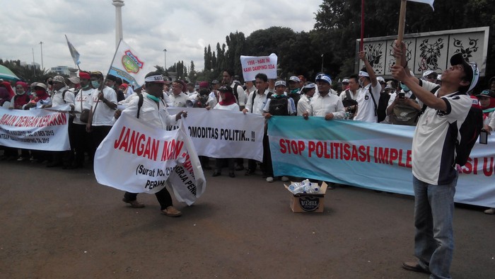 Usai Temui Seskab, Massa Pendemo Akan Terus Pantau Persoalan Dana Desa