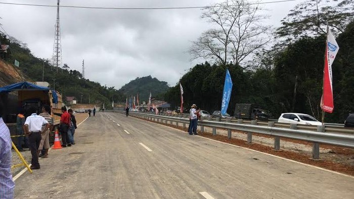 Ini Dia Penampakan Jalan Akses di Perbatasan Entikong