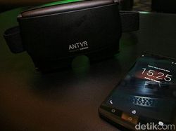 Peluncuran Ponsel Virtual Reality Ramah Kantong Lenovo