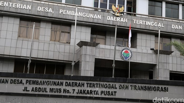 Gedung Kementrian Desa, Pembangunan Daerah Tertinggal dan Transmigrasi (Kemendes dan PDT)