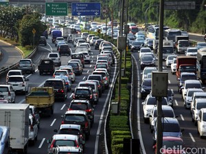 Siap-siap, Kendaraan Bermotor Bakal Kena Cukai