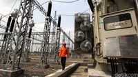 Sebagai salah satu wilayah Industri, ketersediaan energy listrik yang cukup dan handal di Jawa Timur sudah tidak bisa ditawar lagi. Istimewa/dok PLN.