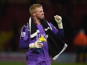 Leicester Perbarui Kontrak Schmeichel