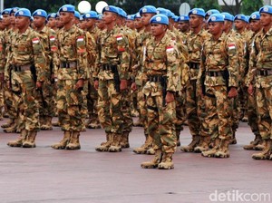 Rahasia Negara, Prajurit TNI Dilarang Selfie Saat Berdinas!