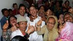Sandiaga Uno Sapa Warga Warakas