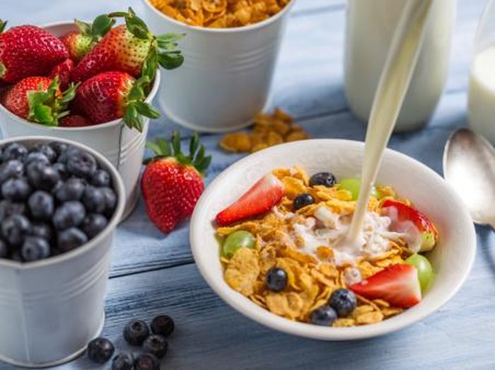 Manfaat sereal bisa didapat dengan melakukan 7 tips sehat. Foto: Thinkstock Manfaat sereal bisa didapat dengan melakukan 7 tips sehat. Foto: Thinkstock