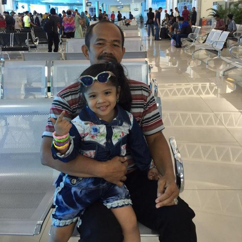 Kisah Haru Cinta, Cucu Kapenrem Tadulako yang Tewas di Insiden Heli Kisah Haru Cinta, Cucu Kapenrem Tadulako yang Tewas di Insiden Heli