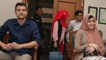 Risty Tagor dan Stuart Collin Resmi Cerai