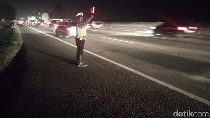 Polisi: Tol Cikampek Arah Bandung Mulai KM 42 Lancar Jaya
