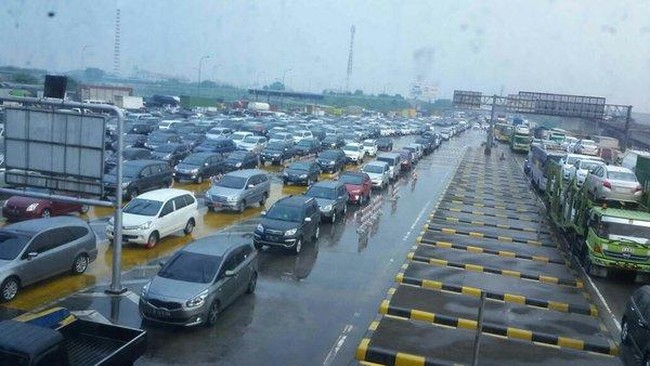 Harap Sabar, Diskon Tarif Tol Mudik Diumumkan Senin Depan