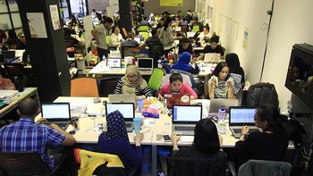 Mengusung sistem meja kerja open space. Foto: detikINET/Irna Prihandini