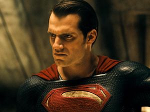 Kata Superman Soal Wonder Woman hingga Persaingan DC dan Marvel
