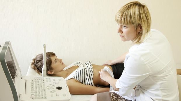 Agar Tes Kehamilan Lebih Akurat, Yuk USG ke Dokter!