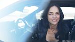 Michelle Rodriguez Ngebut dengan Jaguar