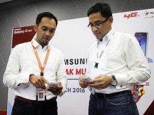Telkomsel-Samsung Dorong Ponsel 4G Rp 1 Jutaan ke Anak Muda