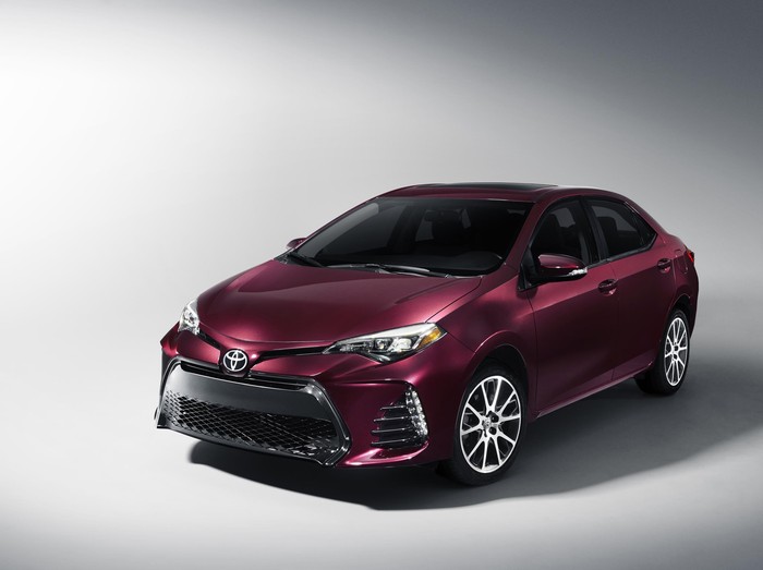 Rayakan Usia Emas, Toyota Luncurkan Corolla Edisi Khusus