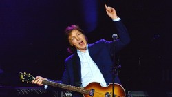 Gitar Bass Paul McCartney yang Dicuri Ditemukan Setelah 51 Tahun