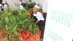 Rini Soemarno dan Direksi BUMN Tanam 10.000 Pohon