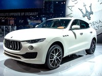8 Mobil Kece di New York