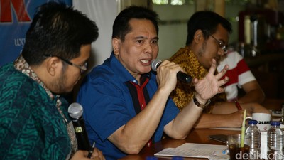 Diskusi Polemik Taksi Online dan Konvensional
