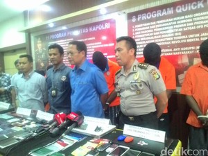 Tipu Perusahaan Yunani via Email, WN Nigeria dan Istrinya Ditangkap Polisi