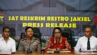 Hal tersebut disampaikan Yohana dalam jumpa pers di Rumah Perlindungan Sosial Anak (RPSA), Bambu Apus, Jakarta Timur, Minggu (27/3/2016).