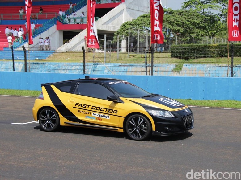 car honda cr-z safety Car Z Fast CR Jadi Doctor IRS dan Safety Lomba Balap Honda