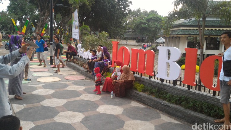 Tak Hanya Ada di Bandung, Taman Jomblo Juga Ada di Jambi Tak Hanya Ada di Bandung, Taman Jomblo Juga Ada di Jambi
