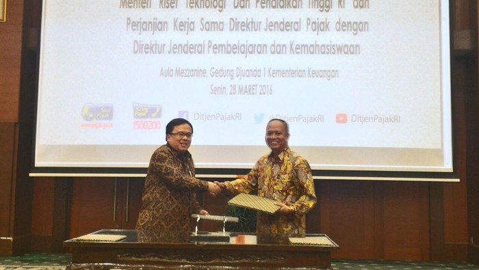 Menristek Dikti Rencanakan Mahasiswa Punya NPWP Sebelum Wisuda