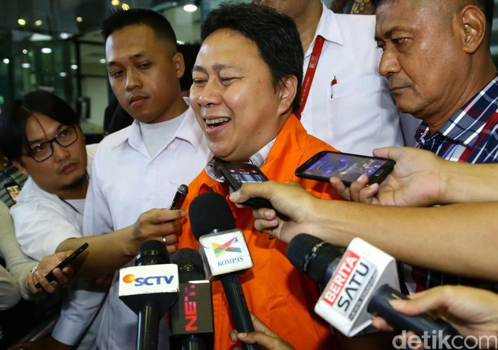 KPK Tahan Sukotjo Tersangka Kasus Simulator SIM