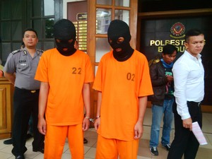 Begini Strategi Muncikari PSK Bandung Gaet Om-Om via Online