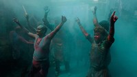 Di India, Festival Holi dirayakan di banyak kota besar. Misalnya saja di Mumbai, Kolkata, Vrindavan dan banyak lainnya (Rupak De Chowdhuri/Reuters)