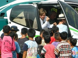 Leonardo DiCaprio Liburan ke Aceh Lihat Orangutan