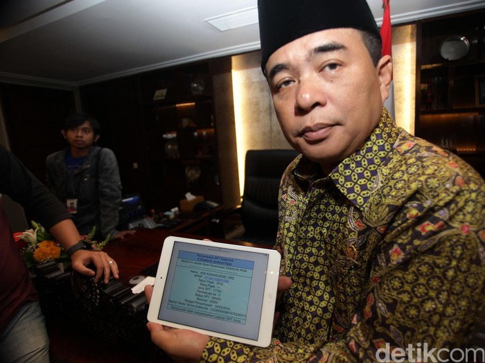 Jokowi Sindir DPR Senang Bahas Banyak UU, Ini Kata Akom