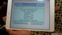 Akom melaporkan Surat Pemberitahuan (SPT) Tahunan pajak secara online.