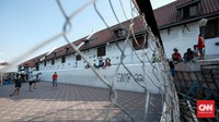 Museum Bahari adalah museum yang menyimpan koleksi yang berhubungan dengan kebaharian dan kenelayanan bangsa Indonesia dari Sabang hingga Merauke yang berlokasi di seberang Pelabuhan Sunda Kelapa. CNN Indonesia/Andry Novelino