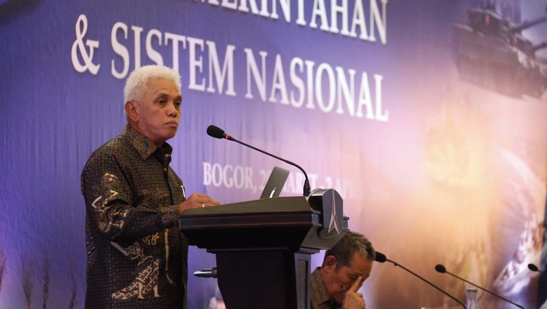 Taksi Konvensional Diminta Lakukan Inovasi Agar Tak Kalah Saing Taksi Konvensional Diminta Lakukan Inovasi Agar Tak Kalah Saing