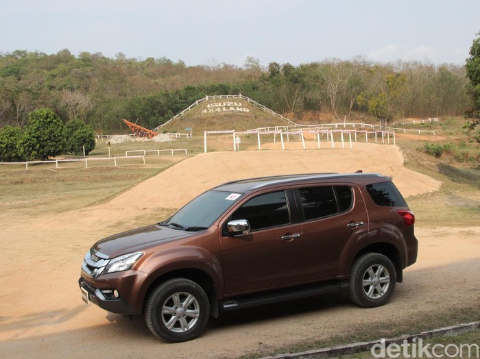 Isuzu Masih Fokus Kenalkan MU-X di Pulau Jawa