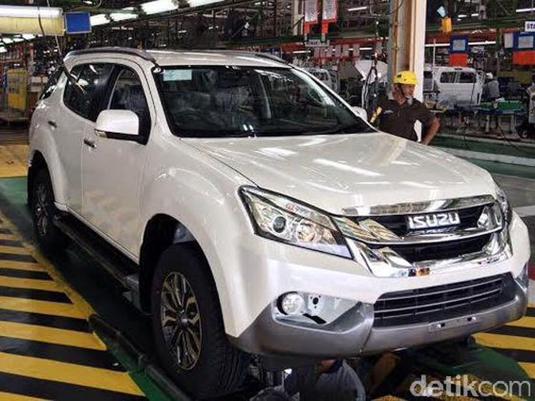Melihat Pabrik Isuzu Thailand