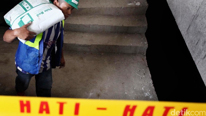 Tingkat kecelakaan kerja dan berbagai ancaman keselamatan dan kesehatan kerja (K3) di Indonesia masih cukup tinggi.Hasan Alhabshy//ilustrasi/detikfoto