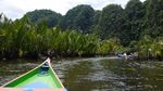 Pesona Sungai Pute di Kawasan Karst Rammang-rammang