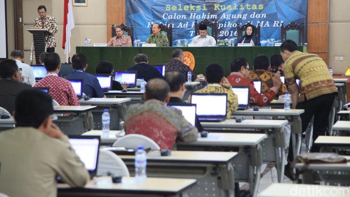 Di DPR, KY Paparkan Strategi Seleksi Job Seeker Pembidik Kursi Hakim Agung