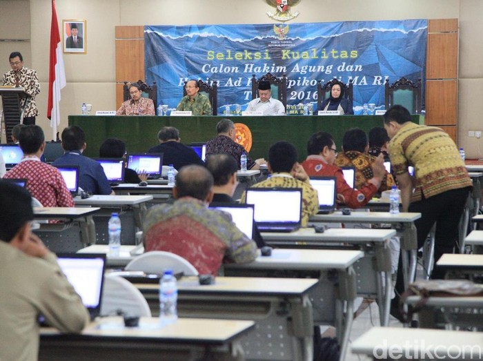 Sst.. Ada Calon Hakim Agung yang Dilaporkan Istrinya Sendiri ke KPK