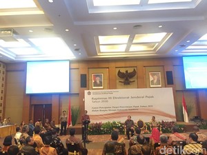 Dapat Laporan dari Dirjen Pajak, Jokowi: Saya Senang Sekali