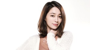 Lee Min Jung tumbuh dari keluarga mapan dengan ayah pemilik perusahaan periklanan besar. Foto: ONE TV Asia (SBS)